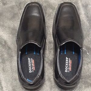 dockers work slip resistant shoes